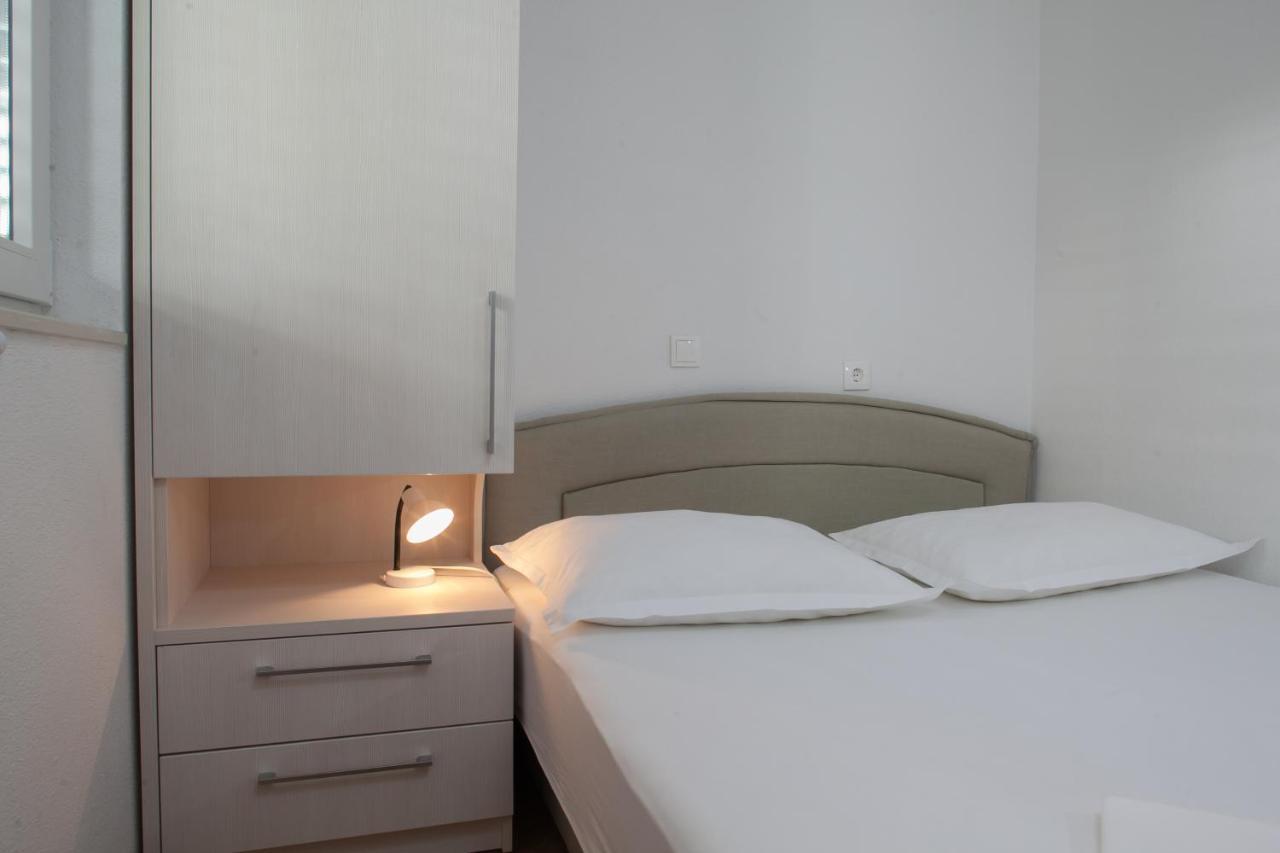 City Apartment Sara Makarska Exterior foto