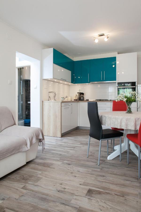 City Apartment Sara Makarska Exterior foto