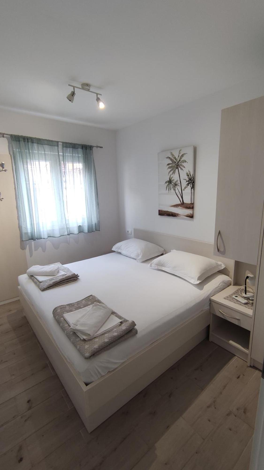 City Apartment Sara Makarska Exterior foto